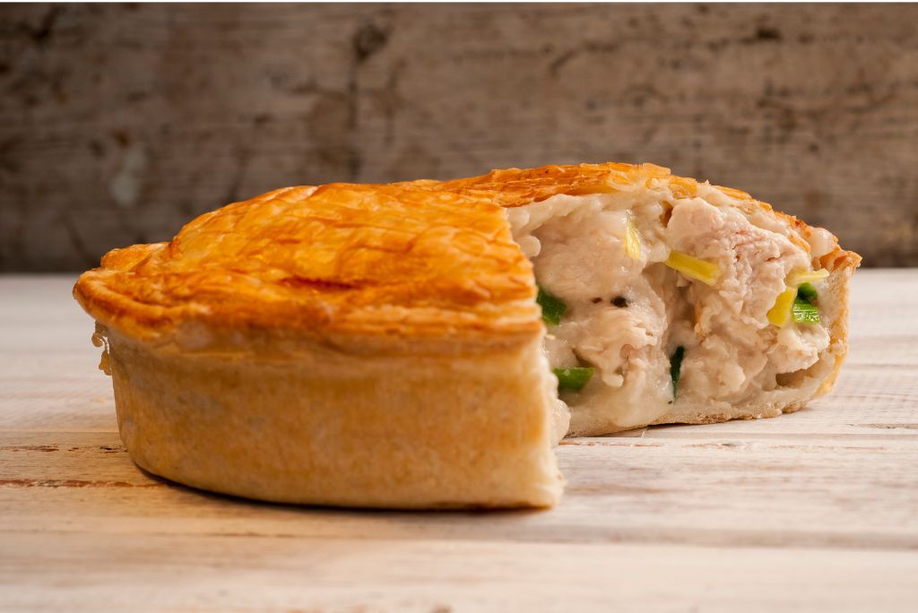 Chicken and leek pies are found on pub menus everywhere, and supermarkets make them widely available as a ready meal.